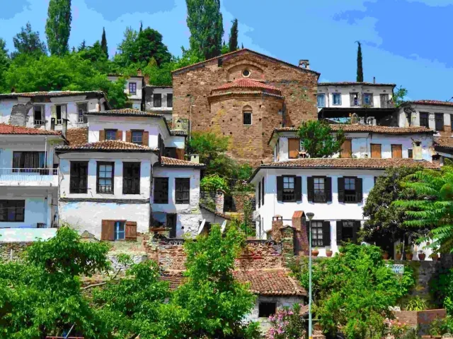 6. Şirince