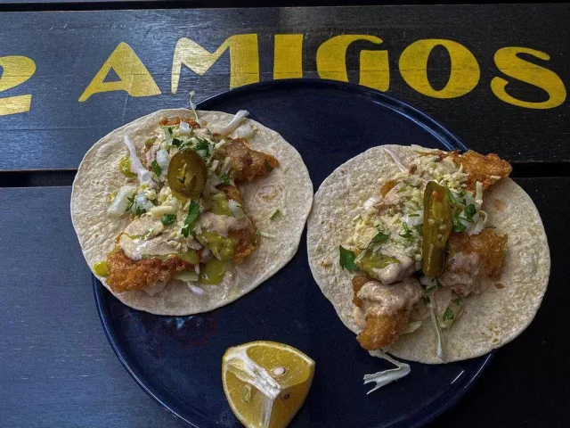 8. Two Amigos Taco – Bornova