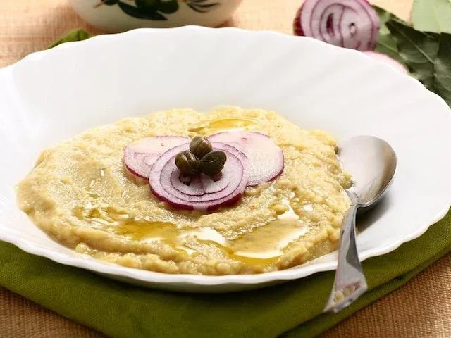 1. Zeytinyağlı Fava