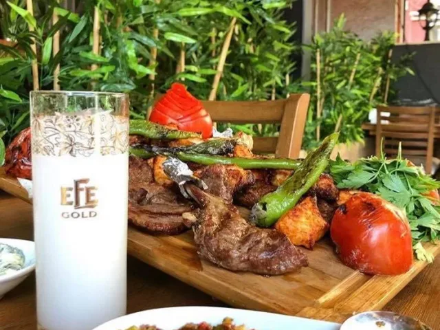Lezzetin Meyhanesi 'Arada Bi'