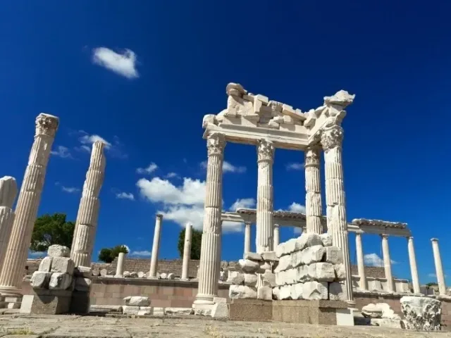 Bergama'da Gezilecek Yerler