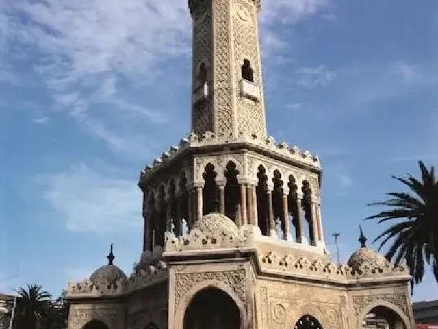 İzmir’in Doğru Bilinen Yanlışları