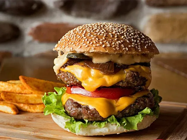 ''Beeves Steakhouse Alsancak'' İle Gurme Lezzetler Sizlerle