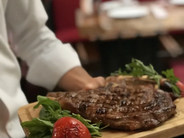Steakhouse Konsepti ile Harikalar Yaratan Kasap Fuat