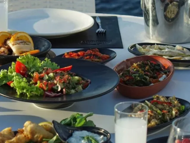 Güneşi Deniz İle Buluşturan Lagos Kalamare