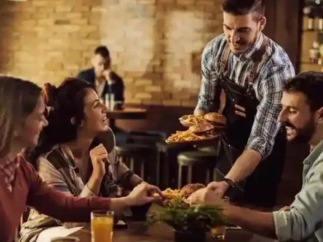 Restoranlar İçin Müşteri Memnuniyetini Artırmanın Yolları