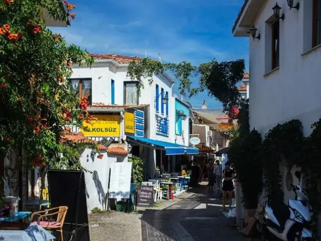 Sığacık Pazarı: Ege’nin Yöresel Lezzet Durağı