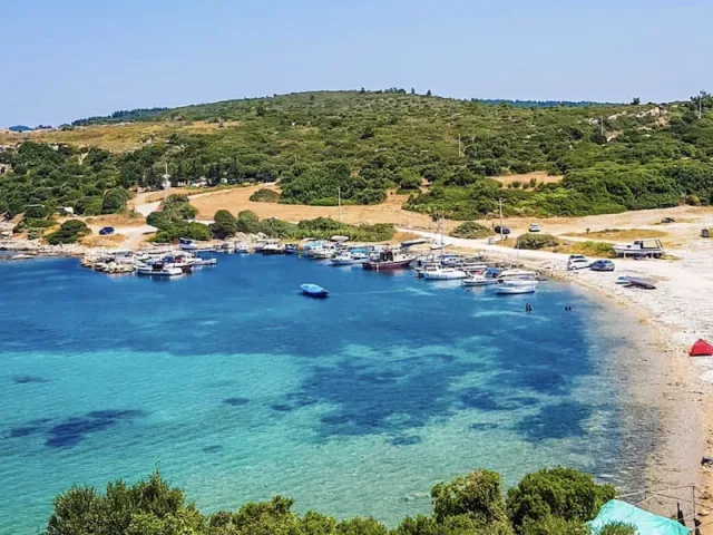Urla’nın Çok Huzurlu Köşesi, Demirlici Koyu