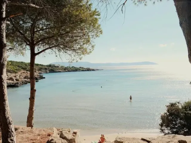İzmir’in Huzur Veren Köşeleri: Sakin Tatil İçin Alternatifler