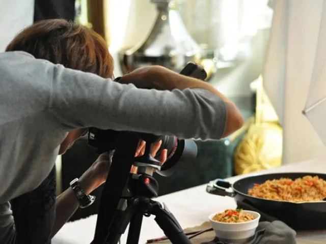Daha İyi Yemek Fotoğrafları Nasıl Çekilir?