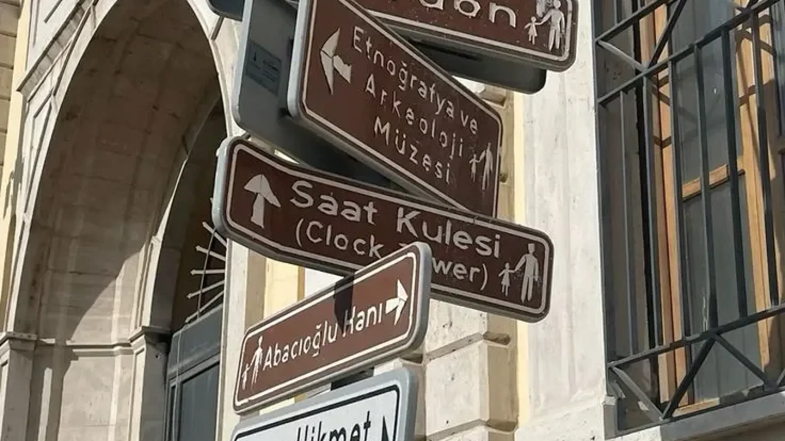 İzmir’i Daha Temiz ve Mutlu Kılmak İçin Yapmamız Gerekenler