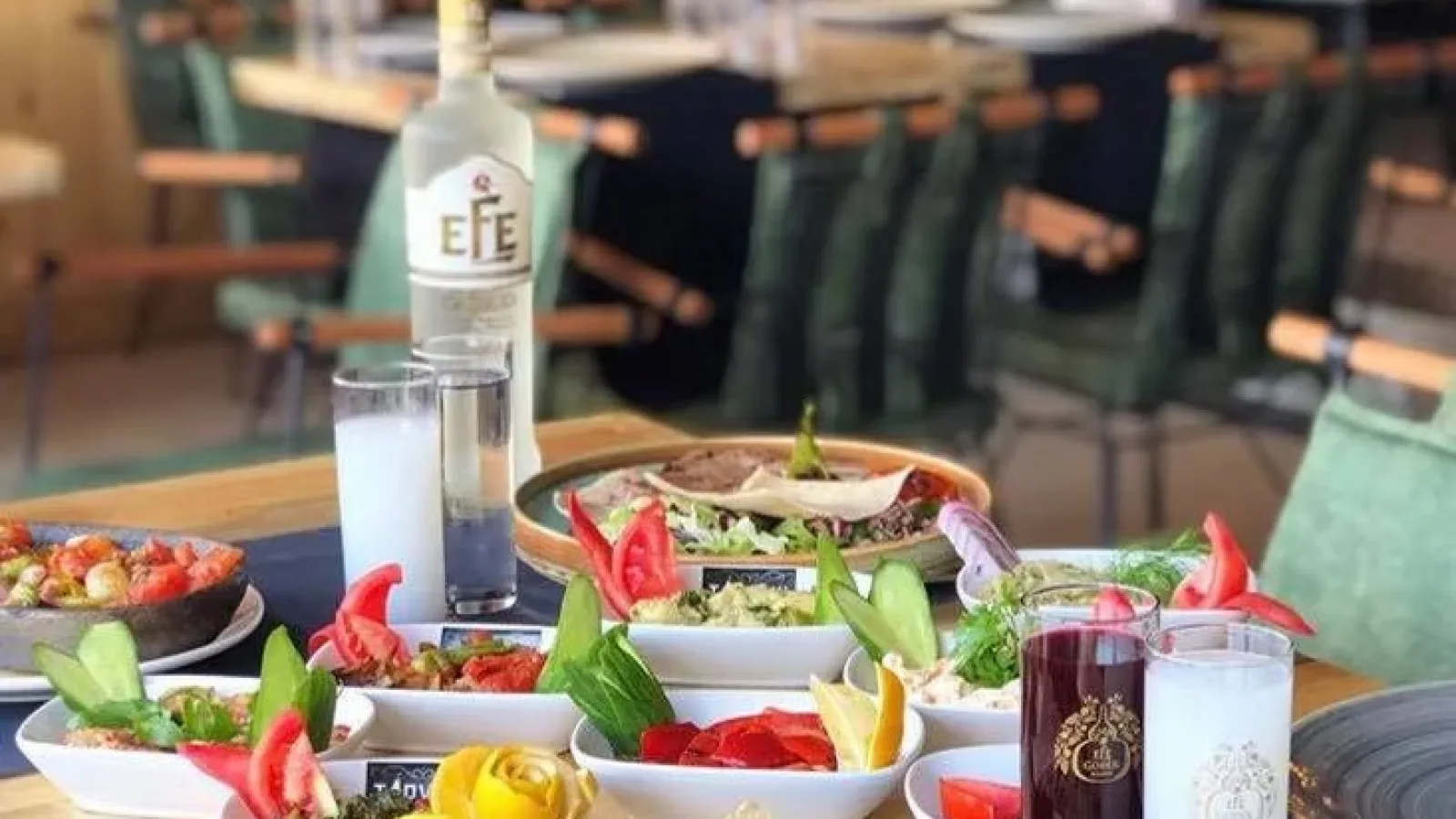 Tiryakisi olacağınız bir adres 'Tiryaki Meyhane'