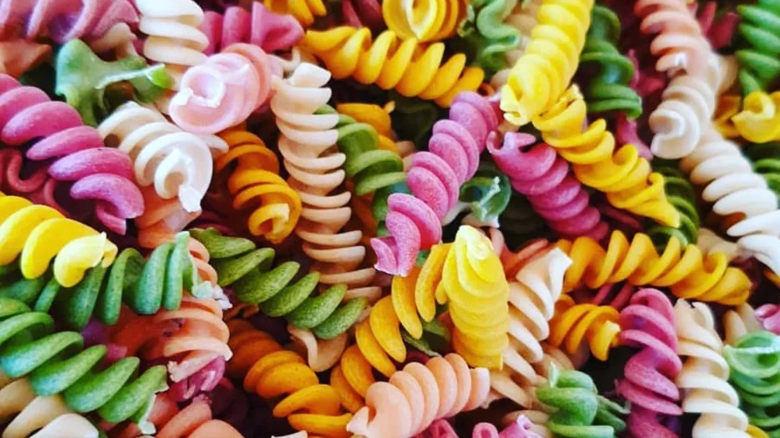 İzmir'de İtalya Rüzgarı Estiren Al Dente Makarna & Mantı