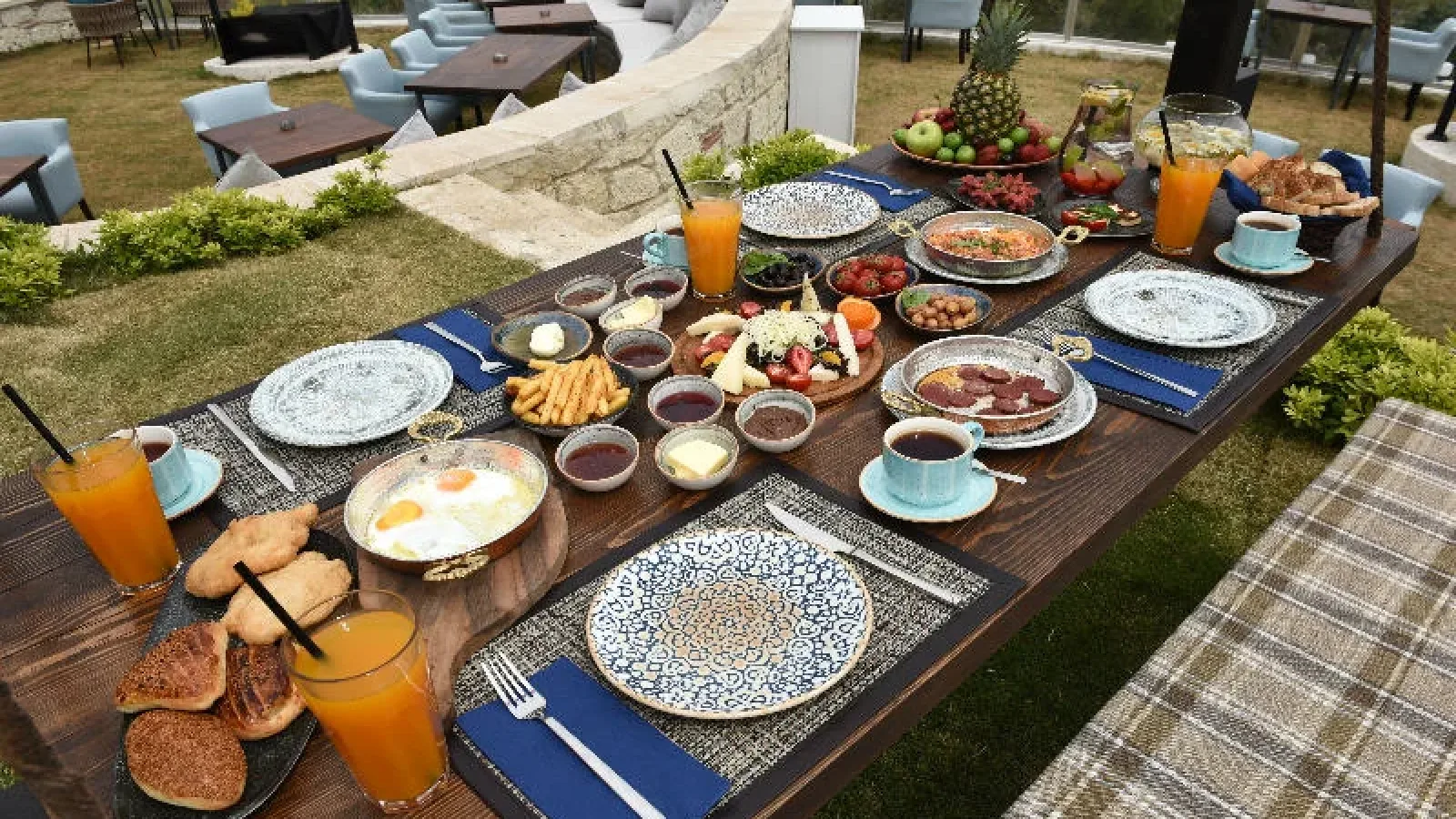 Çeşme'de Fark Yaratan bir adres 'ARAMIZDA KALSIN'