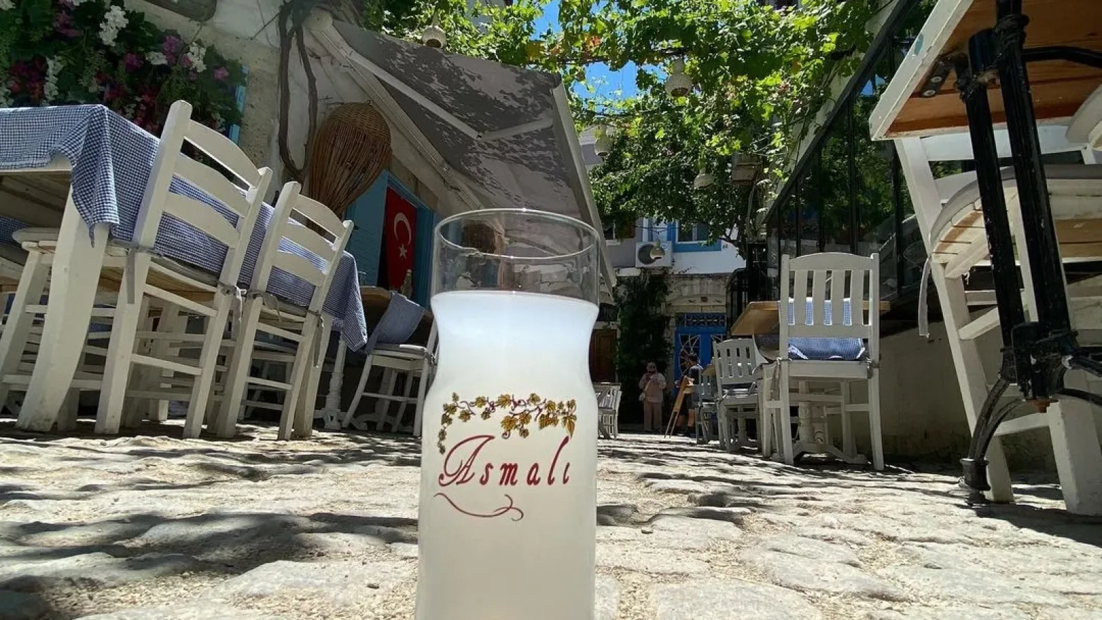 Mutluluk Deposu Önerisi Asmalı Alaçatı