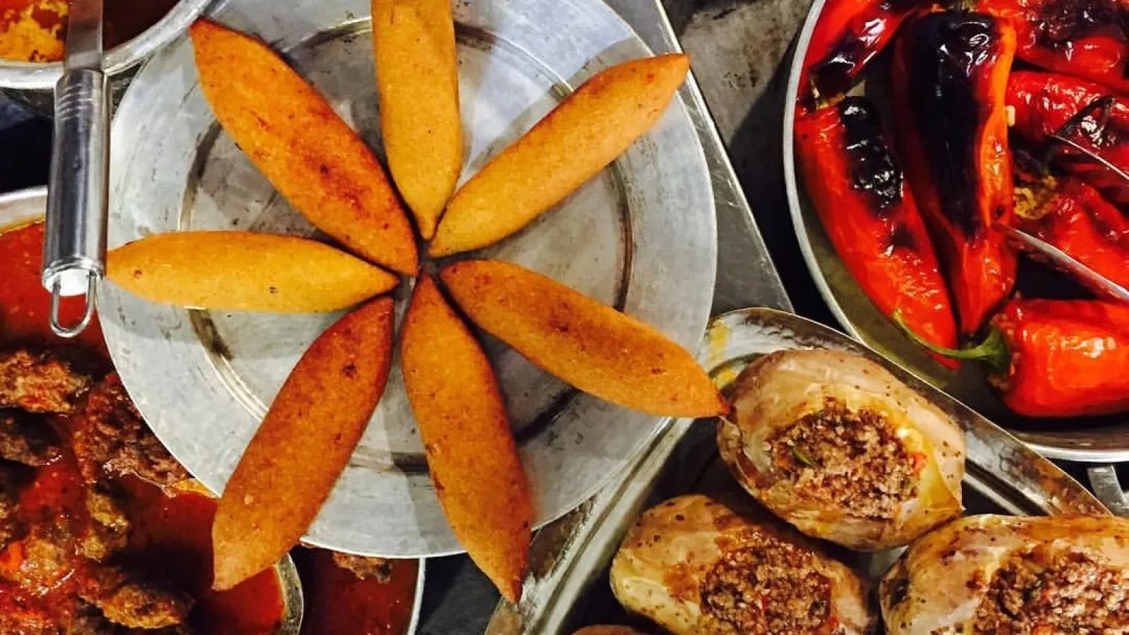 Chef Ahmet Güzelyağdöken'in ellerinden Lezzet Dokunuşları