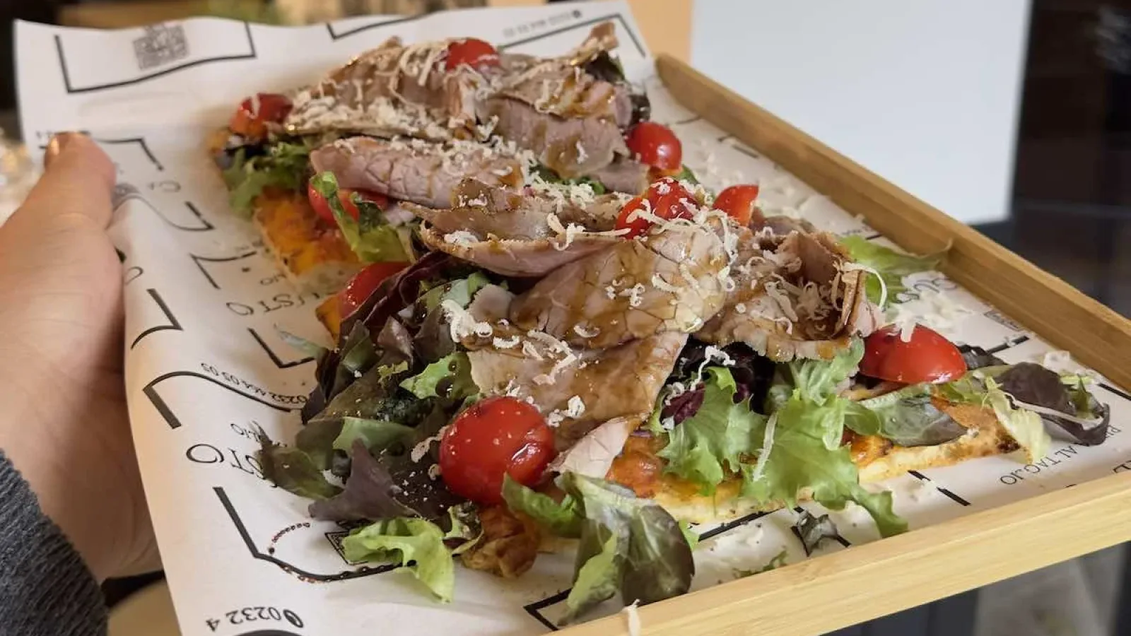 İzmir'de Dilimli Roma Pizzasının İlk Adresi