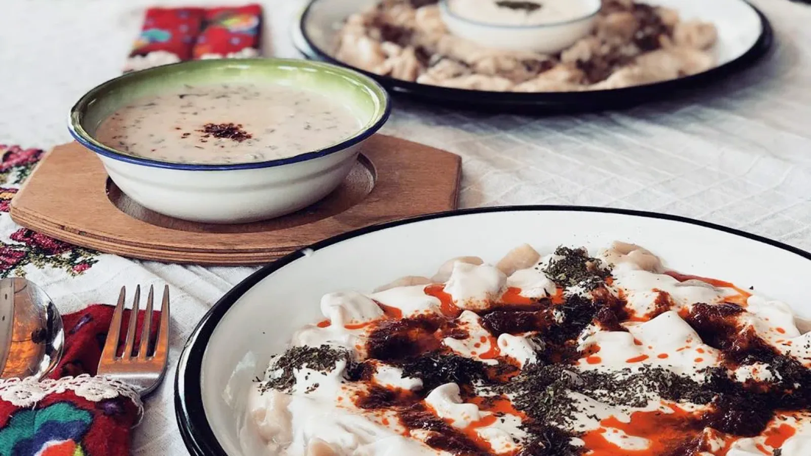 Mantının Her Çeşidi Ebruli'de