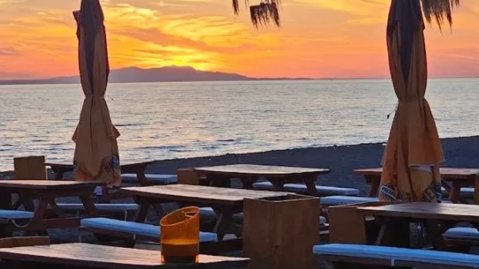 Eftelya Lounge: Gündüzden Geceye Keyifli Bir Yolculuk