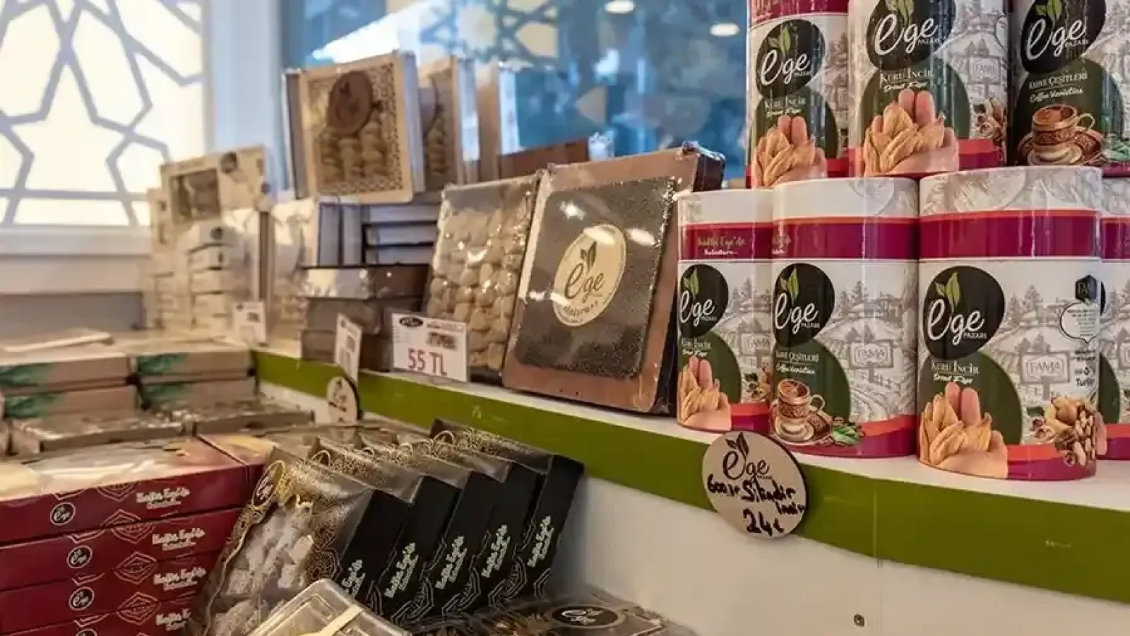 Ege Pazarı “Sadece Doğal Ürünler Dükkanı” 5. Şubesi ile Bostanlı'da Açılıyor