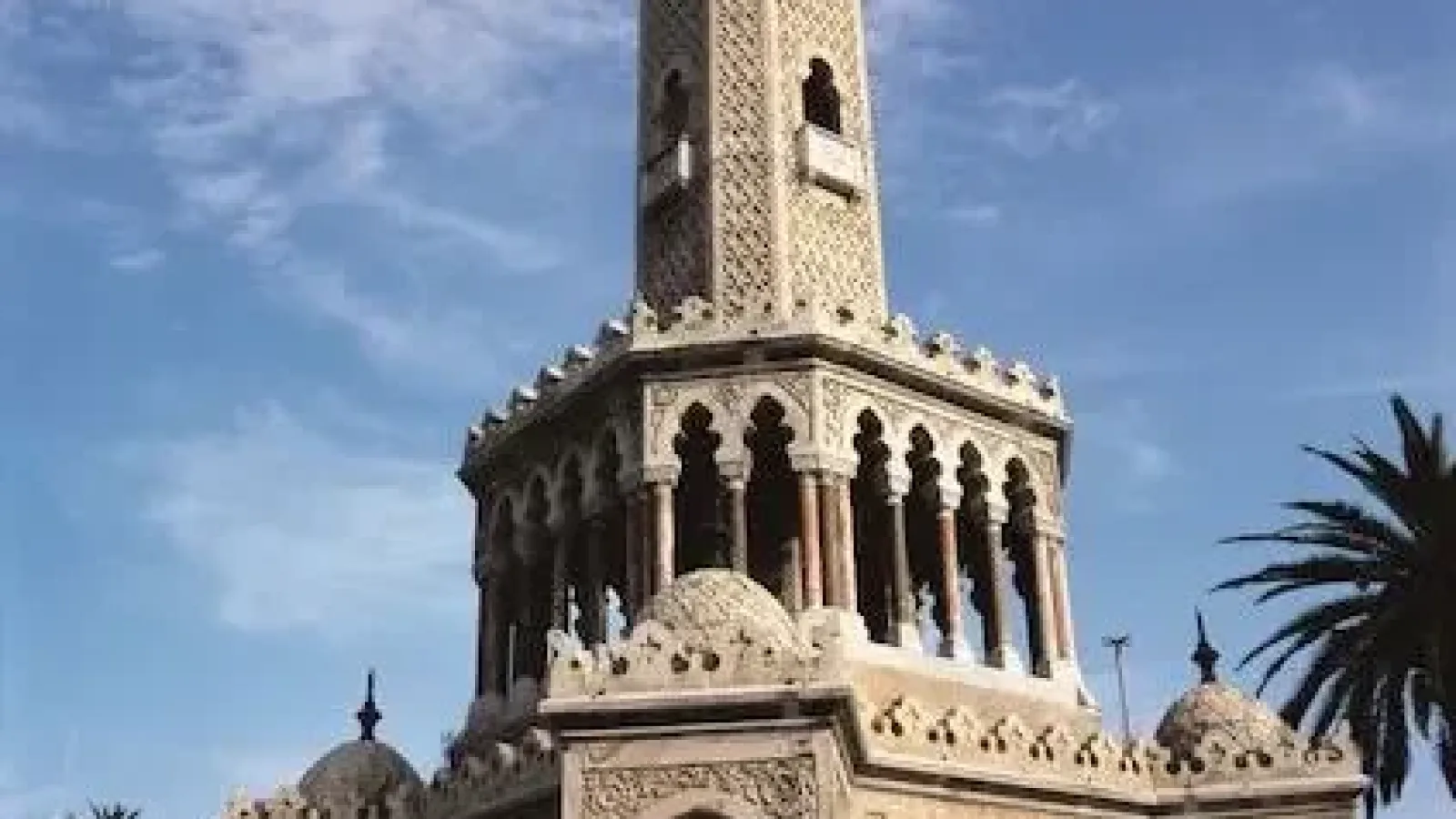 İzmir’in Doğru Bilinen Yanlışları