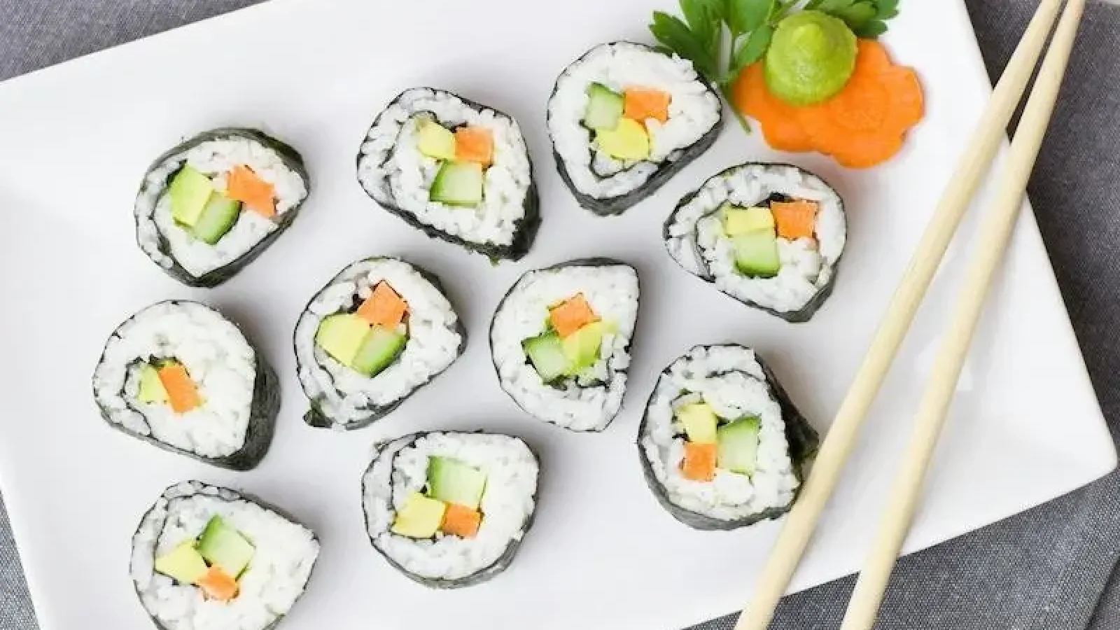 Sushi’nin Geçmişten Günümüze Uzanan Lezzet Serüveni