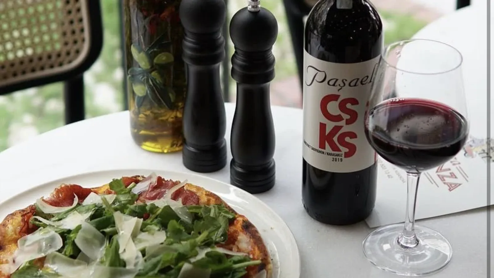Alsancak'ta İtalyan Pizzasının Adresi Pizza Romanza