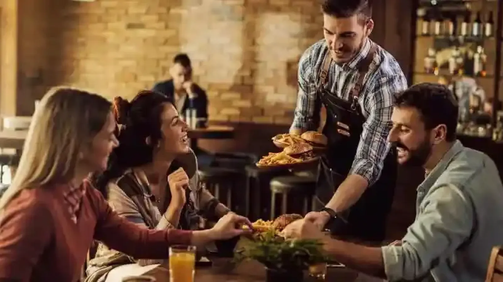 Restoranlar İçin Müşteri Memnuniyetini Artırmanın Yolları
