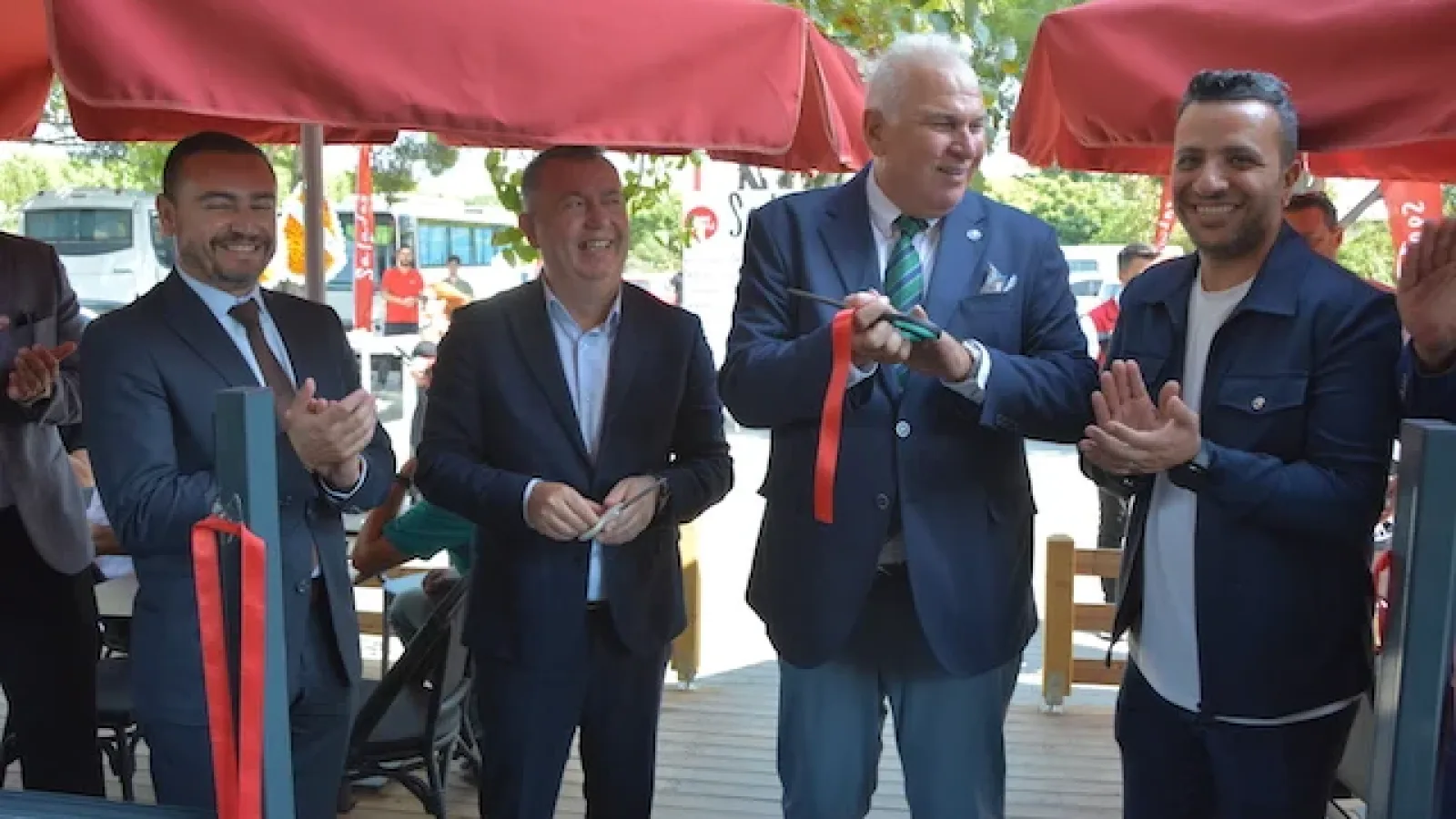 Salados Mutfak, Atatürk O.S.B’de Açıldı!