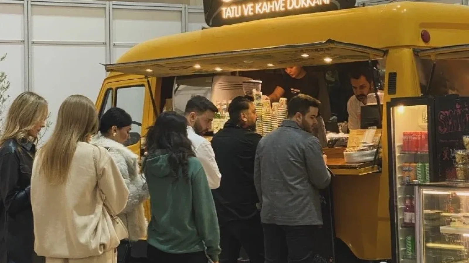 Samimi İzmir: Farklı Konseptin Yükselen Yıldızı