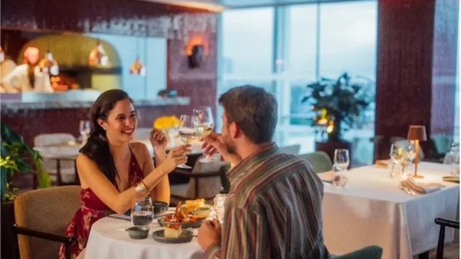 Sevgililer Günü’nün En Romantik Hali Büyük Efes Swissôtel’de!