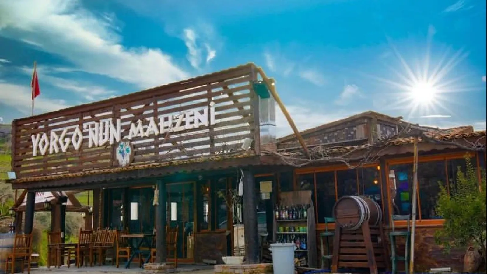 7/24 Açık Bir Şarap Evi Yorgo'nun Mahzeni
