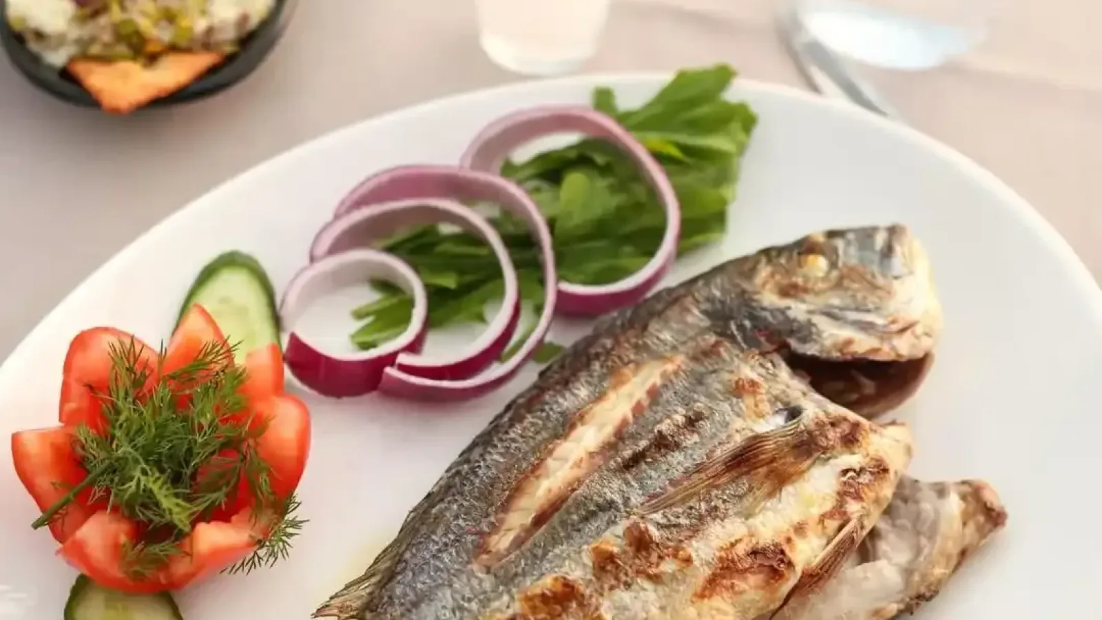 İzmir'in Lezzet Dolu Balıkçıları
