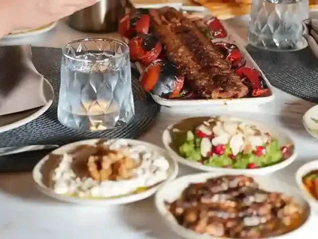 Ateş Ocakbaşı Bostanlı