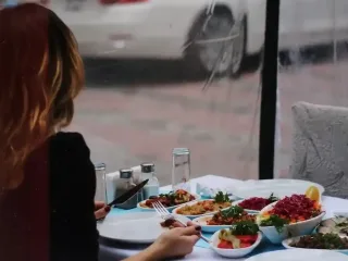Badenuş Meyhane Alsancak