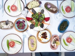Olta Balık Bostanlı Restoran