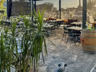Tuzda Et & Balık Bayraklı
