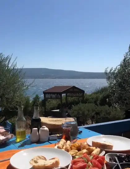 Güverte Restoran