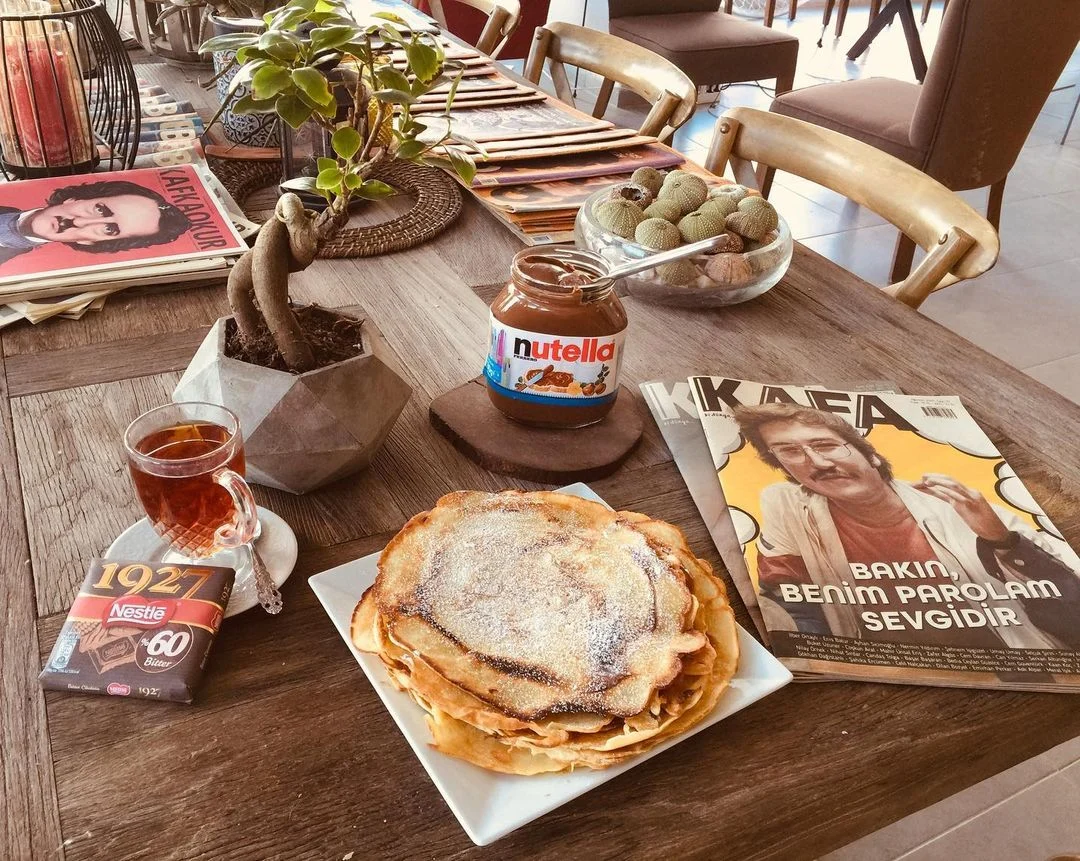 Kültür Mantarı Kitap Kafe